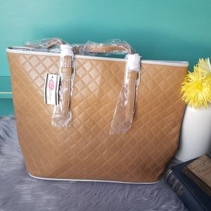 💰Sold Local💰Ga Baangs XL Taupe Tote Handbag